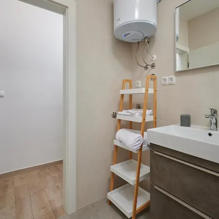 Zen - Private Pool 特罗吉尔