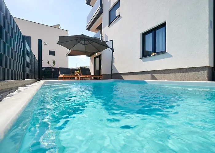Zen - Private Pool Lejlighed Trogir