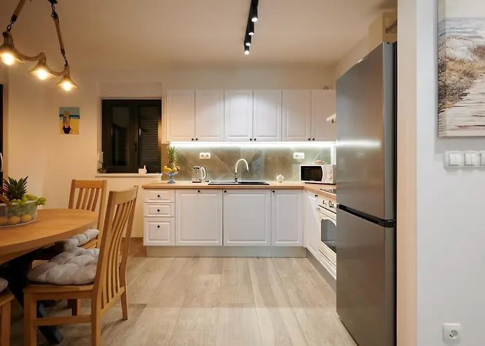 Zen - Private Pool アパート トロギール